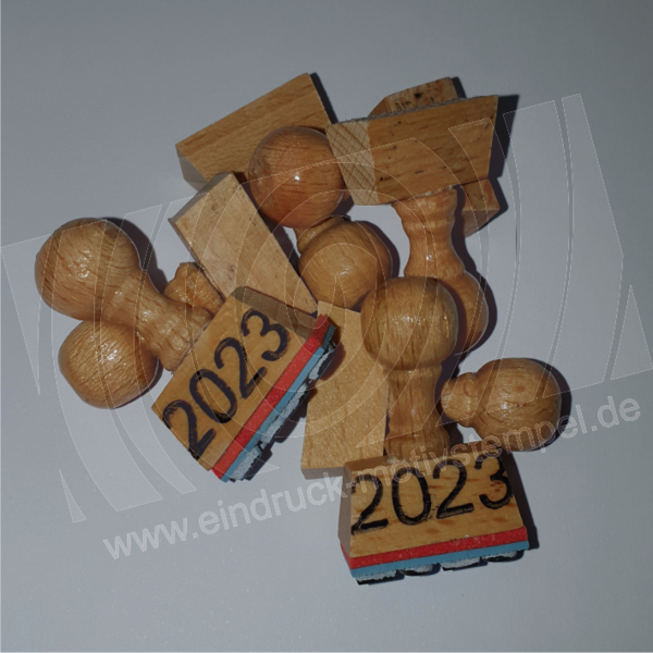 3. HIGHLIGHT Mini Holzgriffstempel Jahreszahl "2023"